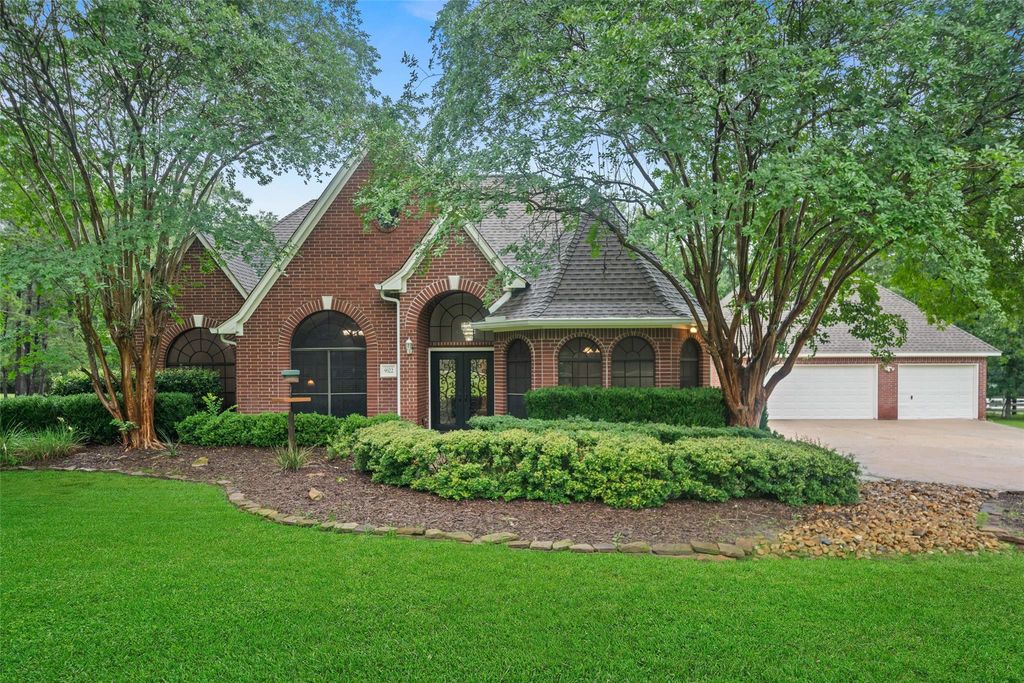 9322 Sendera Drive, Magnolia, TX 77354