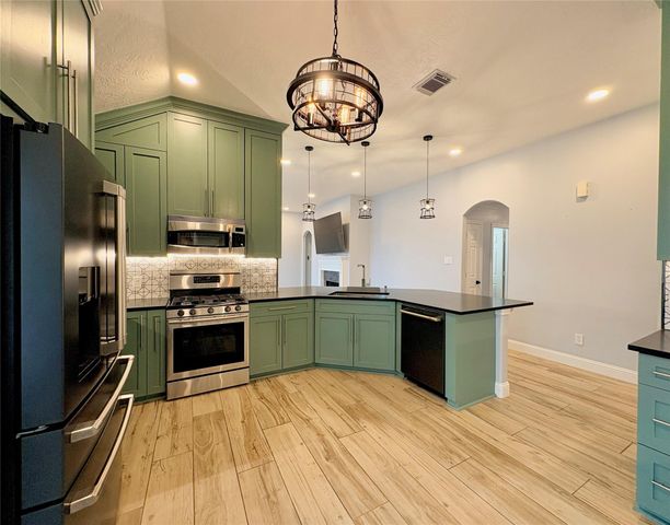 15410 Redbud Berry Way, Cypress, TX 77433