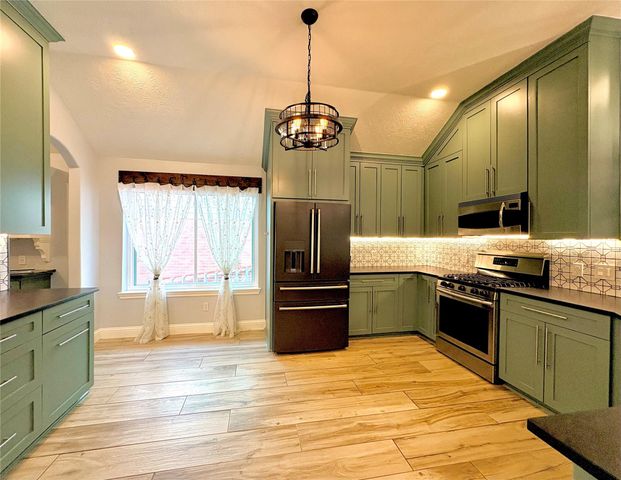 15410 Redbud Berry Way, Cypress, TX 77433