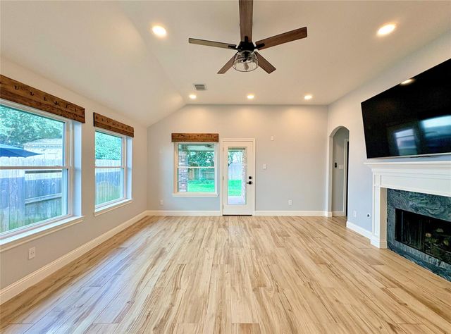 15410 Redbud Berry Way, Cypress, TX 77433
