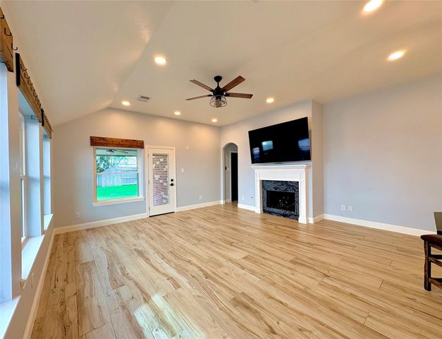 15410 Redbud Berry Way, Cypress, TX 77433