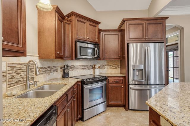 102 Biscayne Lane, Lafayette, LA 70508