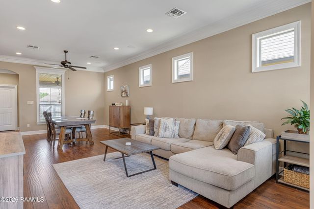 102 Biscayne Lane, Lafayette, LA 70508