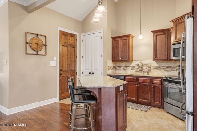 102 Biscayne Lane, Lafayette, LA 70508