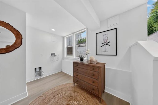 210 N Naomi Street, Burbank, CA 91505