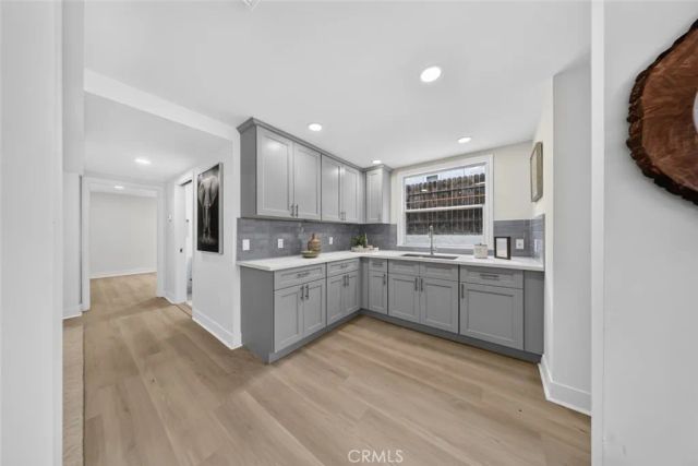210 N Naomi Street, Burbank, CA 91505