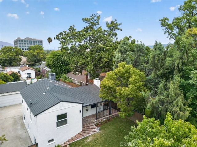 210 N Naomi Street, Burbank, CA 91505