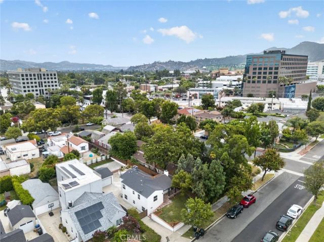 210 N Naomi Street, Burbank, CA 91505