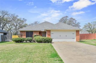 1804 Ibis Court, Bryan, TX 77807
