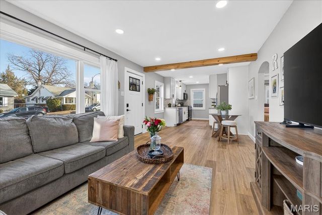 7056 Oleatha Avenue, St Louis, MO 63139