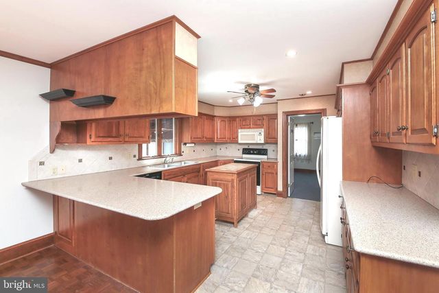 837 RISING SUN RD, Telford, PA 18969