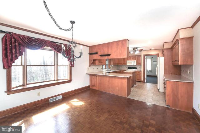 837 RISING SUN RD, Telford, PA 18969