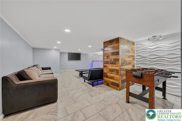 2301 Washington Street 2301, Allentown City, PA 18104