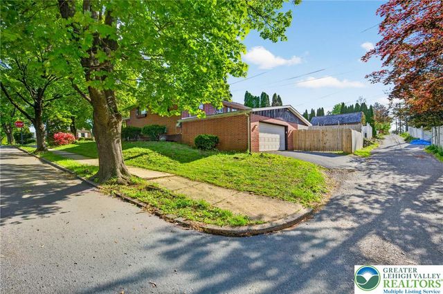 2301 Washington Street 2301, Allentown City, PA 18104