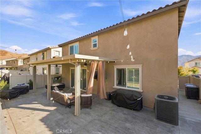 11698 Starlily Court, Corona, CA 92883