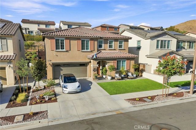 11698 Starlily Court, Corona, CA 92883