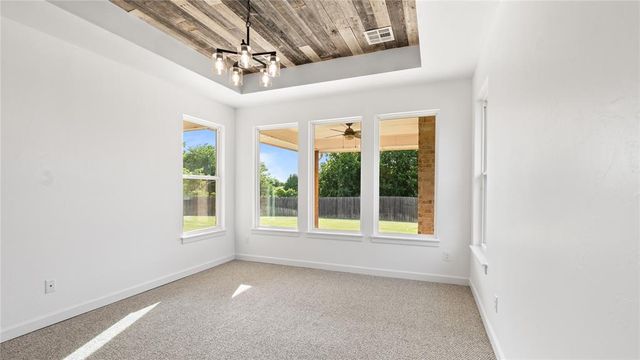 13529 Cobblestone Curve Road, Oklahoma City, OK 73142