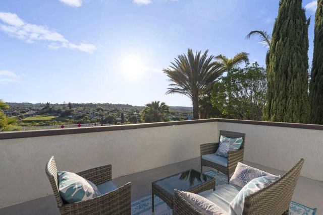 1682 Saddlehorn Dr, San Marcos, CA 92069