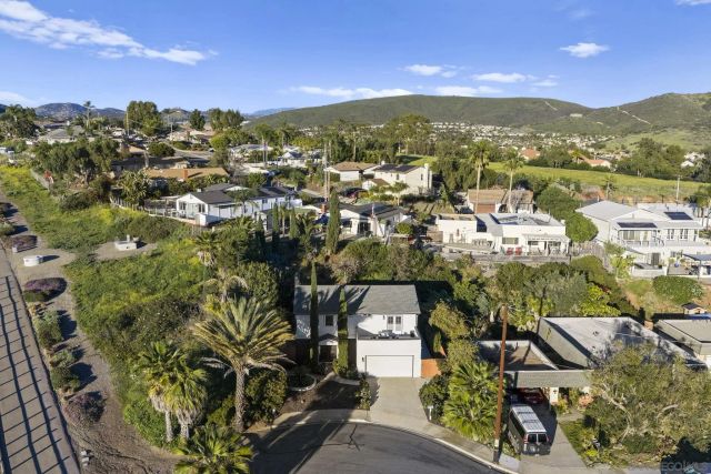 1682 Saddlehorn Dr, San Marcos, CA 92069