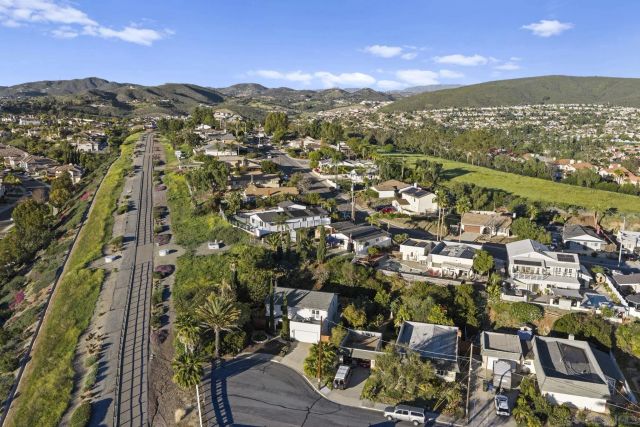 1682 Saddlehorn Dr, San Marcos, CA 92069