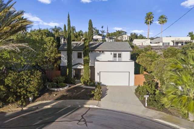 1682 Saddlehorn Dr, San Marcos, CA 92069