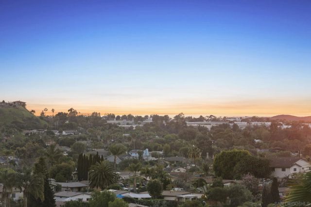 1682 Saddlehorn Dr, San Marcos, CA 92069