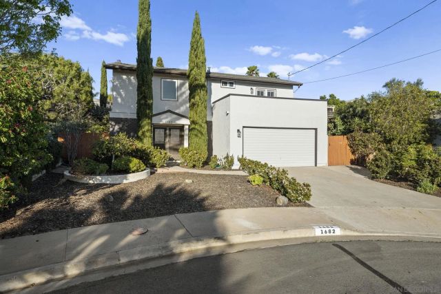 1682 Saddlehorn Dr, San Marcos, CA 92069