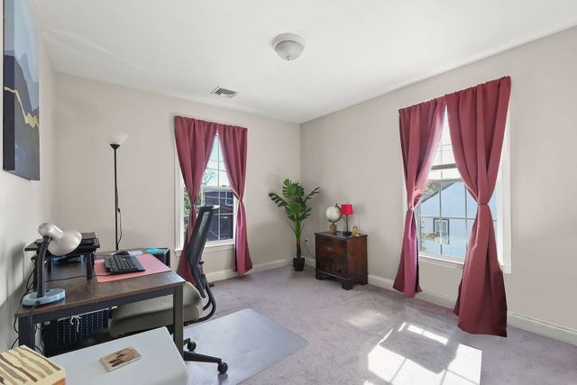 6 Old Mendon St 6, Blackstone, MA 01504