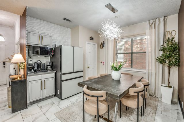 4136 Creekhollow Drive, Carrollton, TX 75010