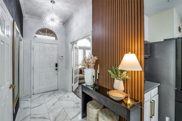 4136 Creekhollow Drive, Carrollton, TX 75010