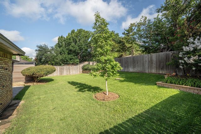 2926 Cripple Creek Trail, Grapevine, TX 76051