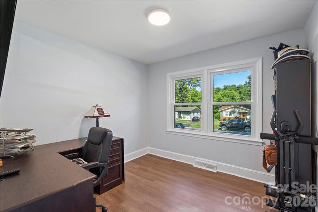 3629 Sargeant Drive, Charlotte, NC 28217