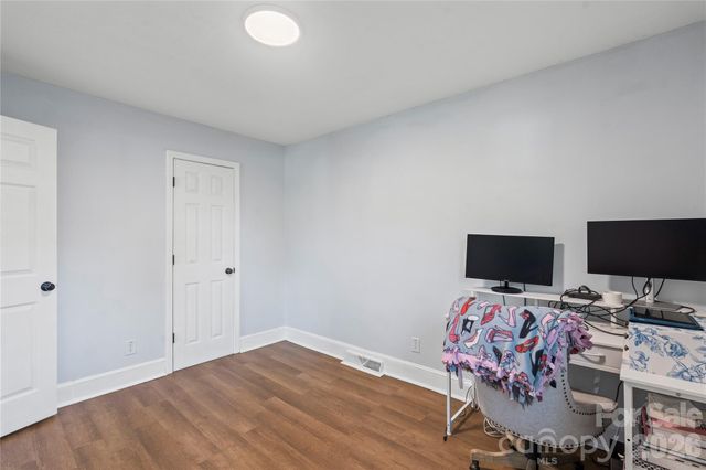 3629 Sargeant Drive, Charlotte, NC 28217