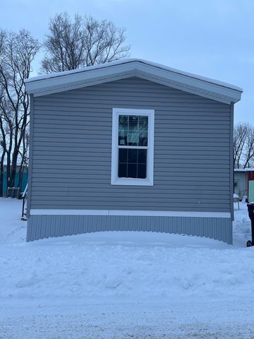 100 Rose Park, Melrose, MN 56352