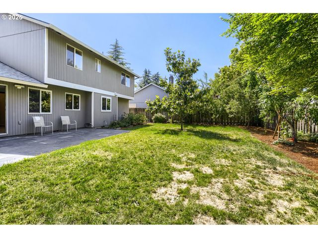1635 Ne Stable Dr, Hillsboro, OR 97124