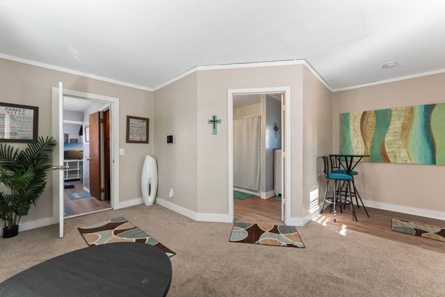 1842 Arlington Avenue E, Saint Paul, MN 55119