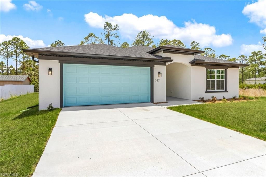 337 Woodburn DR, LEHIGH ACRES, FL 33972 — photo 3