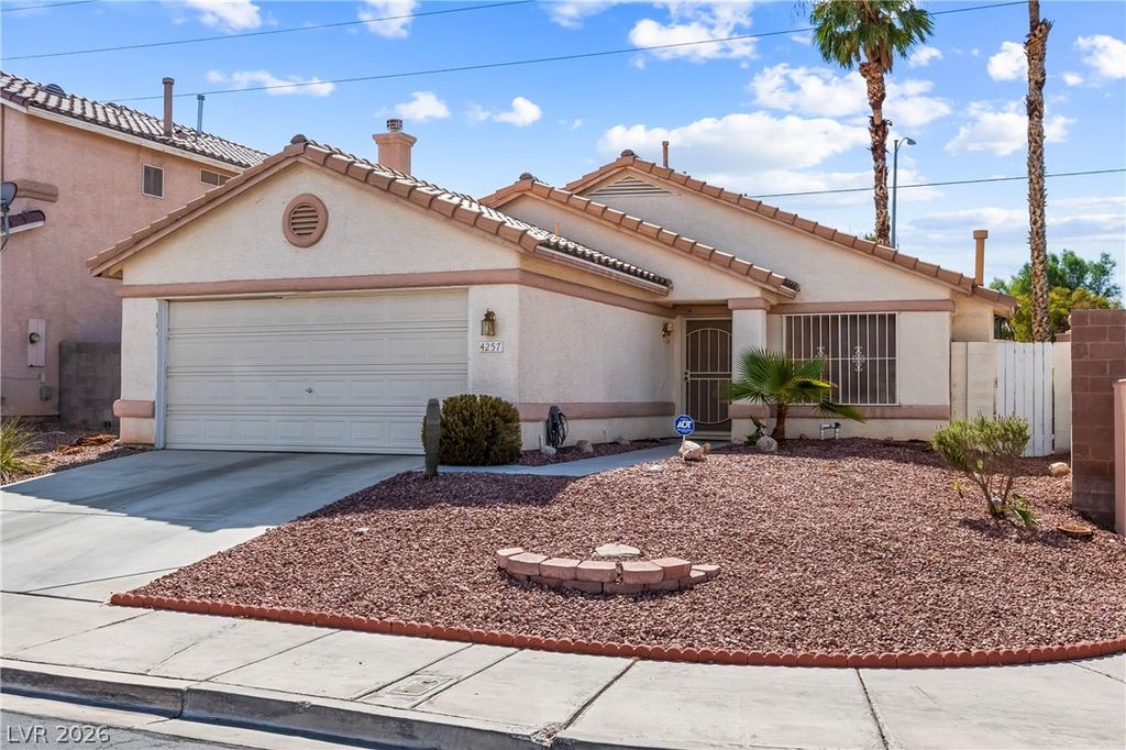 4257 Wickford Drive, North Las Vegas, NV 89032 — exterior