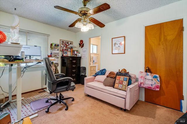 370 W M St, Benicia, CA 94510