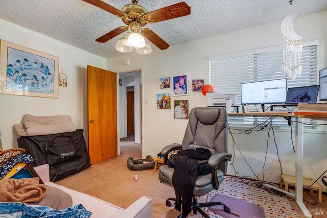 370 W M St, Benicia, CA 94510