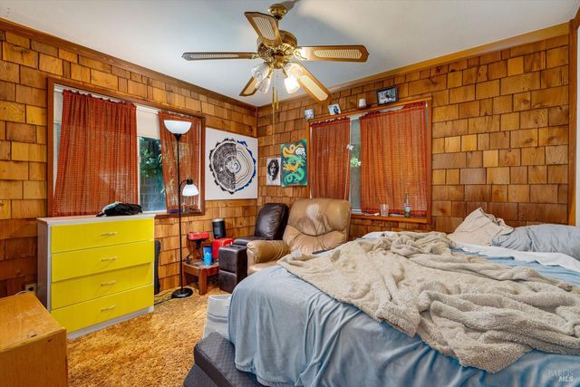 370 W M St, Benicia, CA 94510