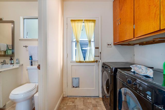 370 W M St, Benicia, CA 94510