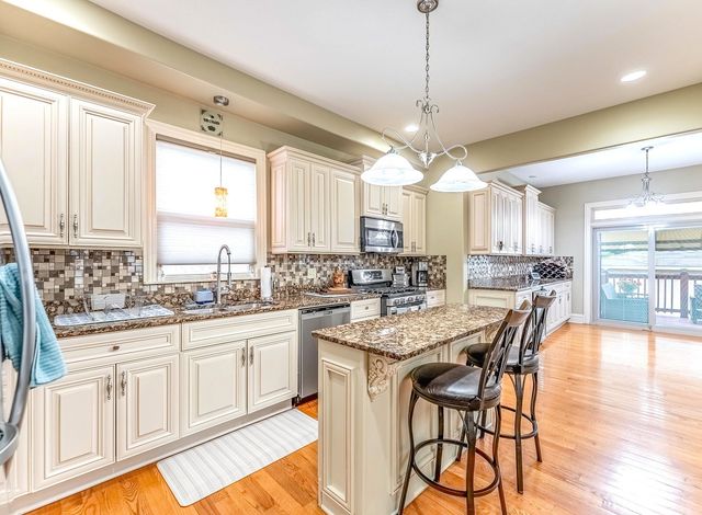 3139 Ridgeland Avenue, Berwyn, IL 60402