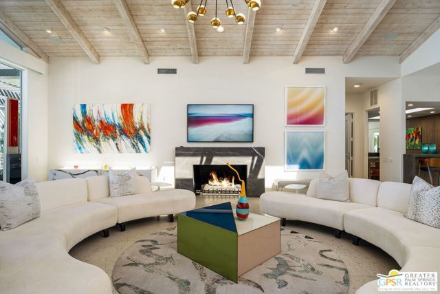 30 Mayfair Drive, Rancho Mirage, CA 92270