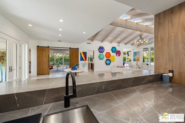 30 Mayfair Drive, Rancho Mirage, CA 92270