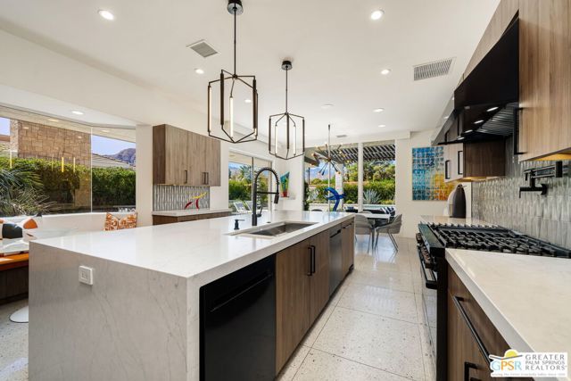 30 Mayfair Drive, Rancho Mirage, CA 92270