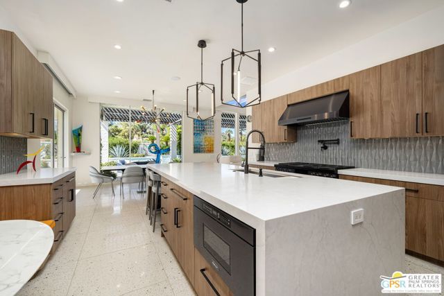 30 Mayfair Drive, Rancho Mirage, CA 92270