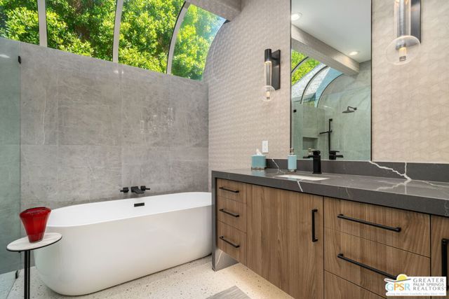 30 Mayfair Drive, Rancho Mirage, CA 92270