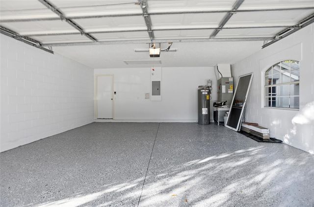 6025 SPRING CREEK COURT, Mount Dora, FL 32757