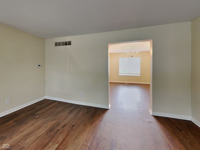 5348 Ripplingbrook Way, Carmel, IN 46033